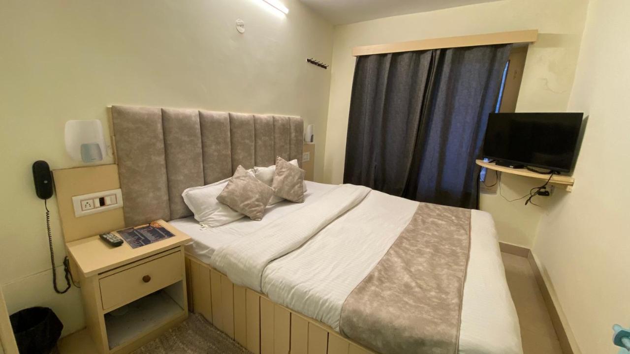 Hotel Meadows Manali מראה חיצוני תמונה