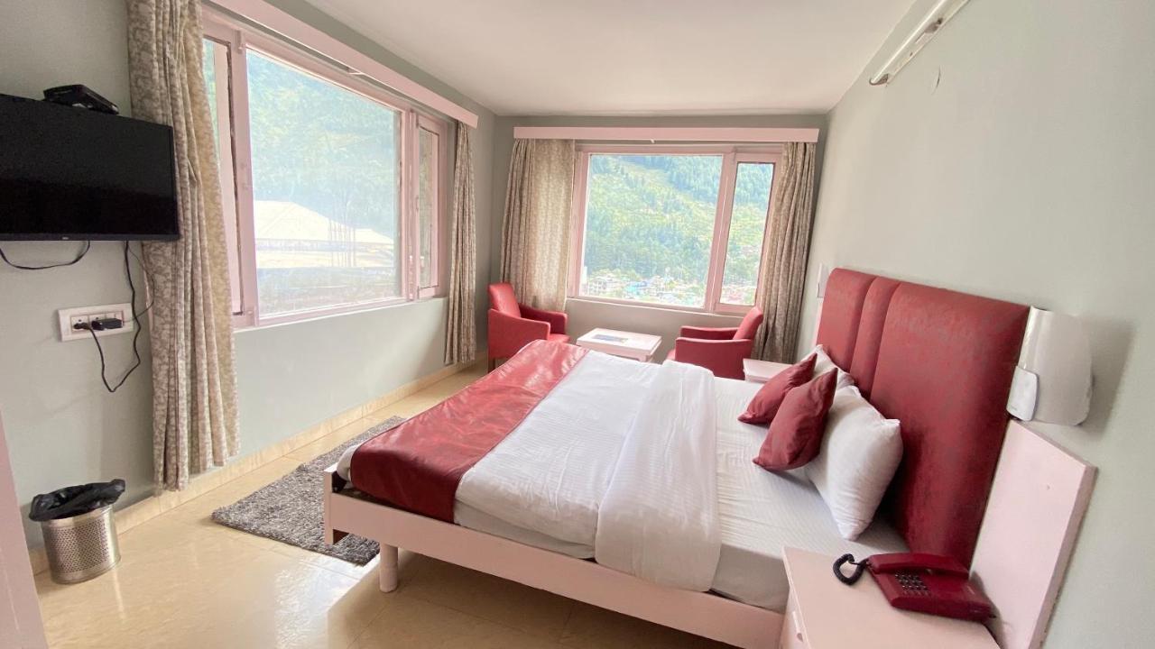 Hotel Meadows Manali מראה חיצוני תמונה