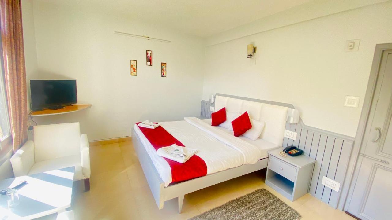 Hotel Meadows Manali מראה חיצוני תמונה