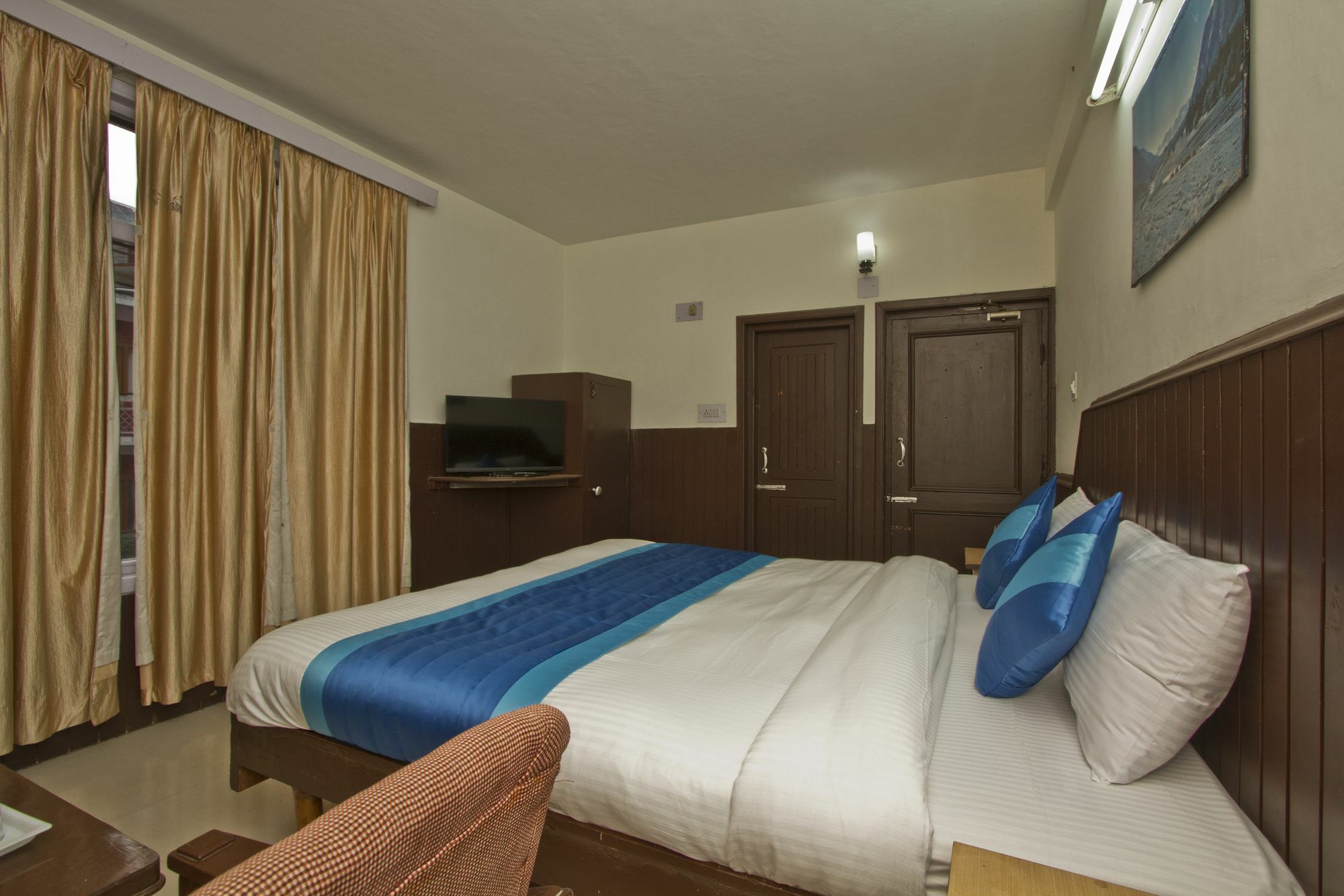 Hotel Meadows Manali מראה חיצוני תמונה